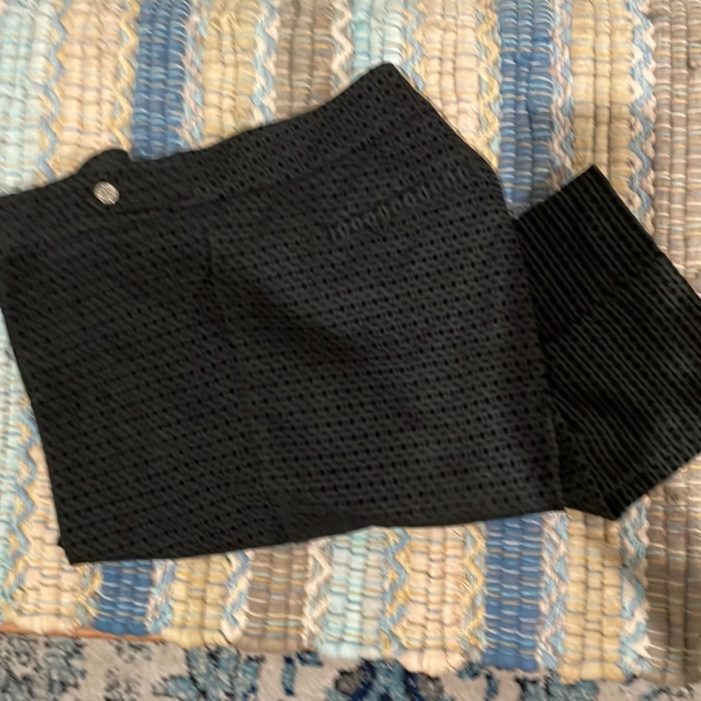 Textured dress pants. High quality material and details.